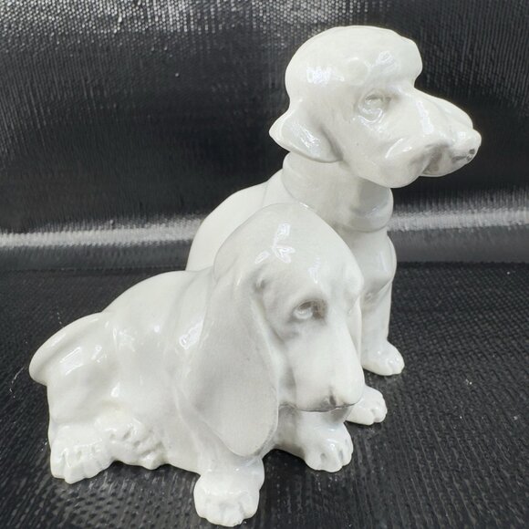 Vintage Hand Made Dogs Sitting Figurine Folk Art Artist Signed Bonhajo Figure - Picture 8 of 11